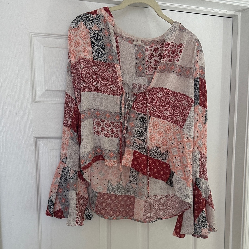 En Creme Patchwork Blouse - Red, Pink, and Gray Blue